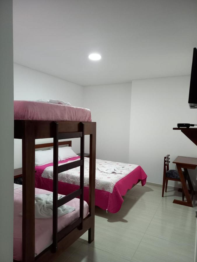 Hotel Prestigio Jc Sogamoso Buitenkant foto